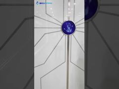 Emmenez-vous visiter notre salle d'exposition pleine de technologie !