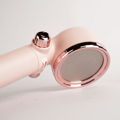 Le luxe adoucit l'élimination filtrée du chlore de l'adoucisseur d'eau de douche du pommeau de douche 6L/Min