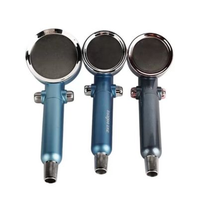 pommeau de douche 8000L filtré par maison avec le pommeau de douche libre 6L/Min de chlore de parfum