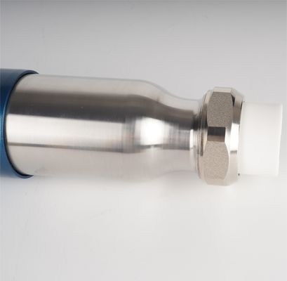 Système de décalant d'eau dure pour nettoyer la calcaire de la bouilloire pour les décharges industrielles