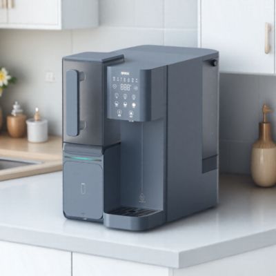 Installation facile Système de purification d'eau RO compact pour l'eau douce potable dans les cuisines, les appartements et les espaces de travail