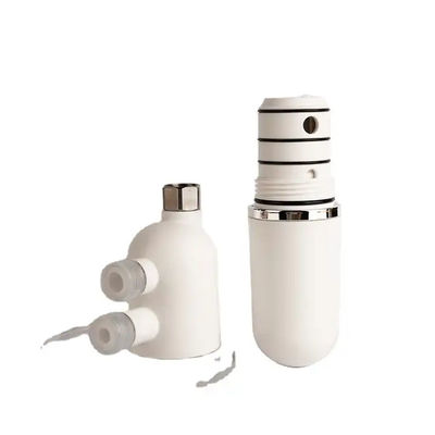 Filtre à échelle d'eau de conception spéciale pour toilettes intelligentes exemptes de chlore
